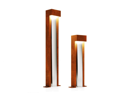 Feu route acier - en, corten